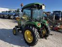 John Deere 3520