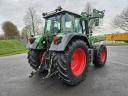 Fendt 712 Vario homlokrakodós traktor