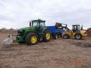 John Deere 7920 traktor