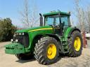 John Deere 8520