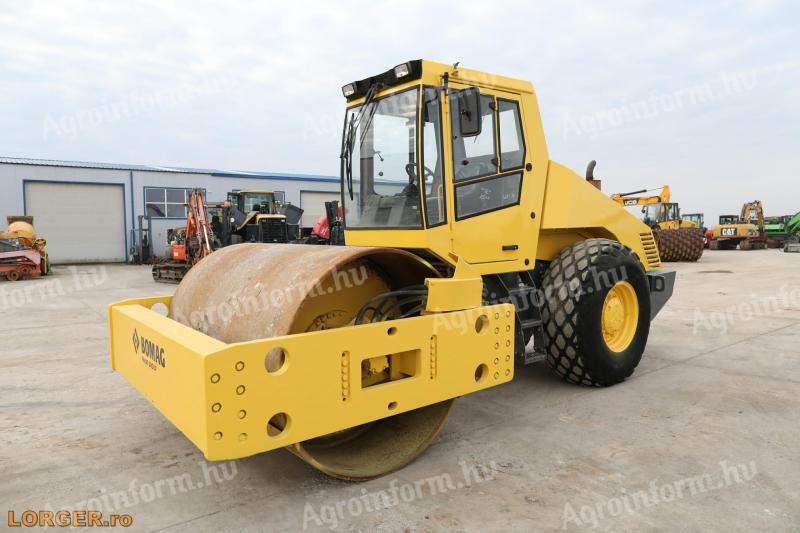 Bomag BW216 D-3 monohenger +1 juhláb palást henger