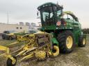 John Deere 7200 Feldhäcksler