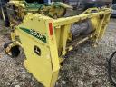John Deere 7200 Feldhäcksler