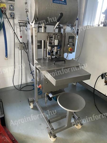 Kreuzmayr KBF 2000 Bag-in-Box filling machine