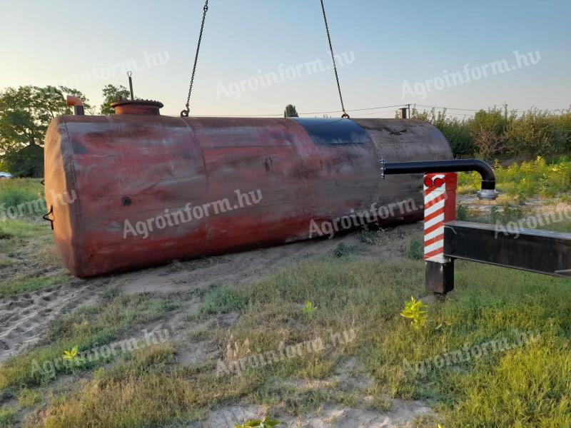 25m3 acéltartály szennyvízre szerelvényezve,  dokumentációval együtt,  leszállítva