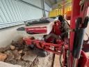 Massey Ferguson 8106 TSB vontatott szemenkénti vetőgép