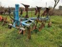 Seed drills, combines, ploughs, etc. for sale