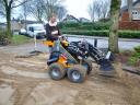 GIANT GS900 mini skid steer loader
