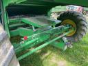 John Deere W650 combine (3325/5057 hours)