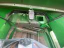 John Deere W650 combine (3325/5057 hours)