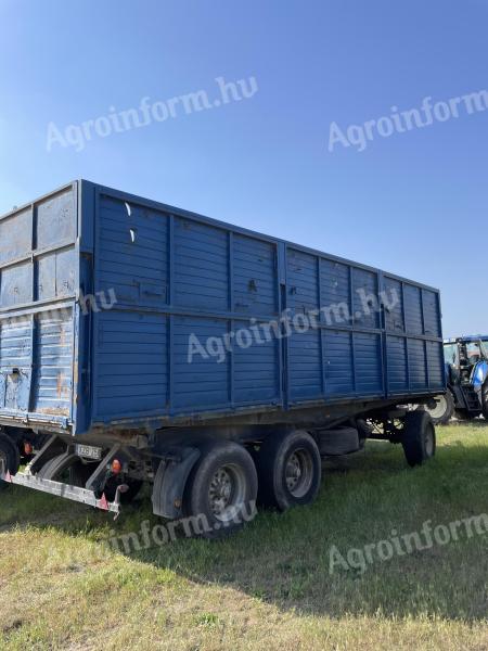 Kempf 3-axle trailer