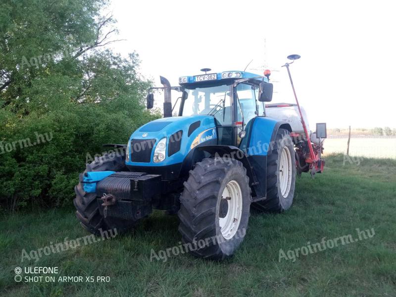 New Holland TVT195