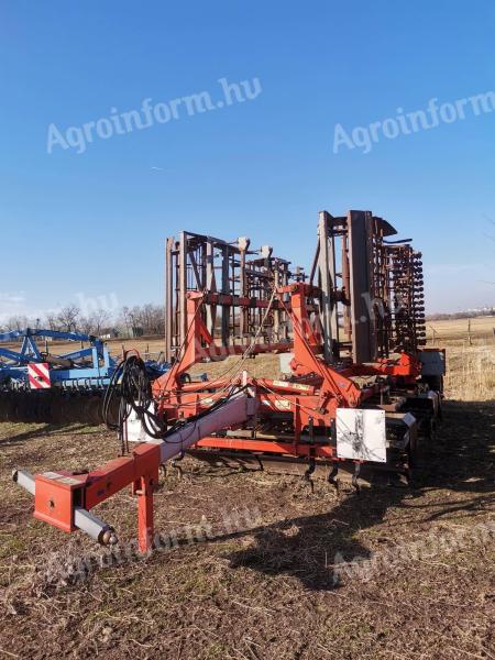 Kuhn Performer 6000 kompaktor