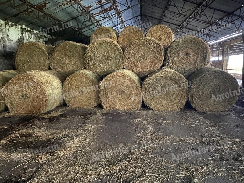 Round bale Hay and Straw