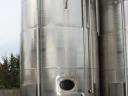 For sale 2 wine fermentation tanks 275 hl