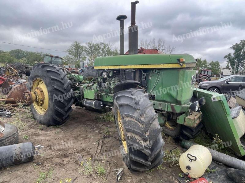 John Deere 4650 w jednym kawałku lub do demontażu części