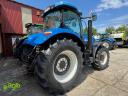 New Holland T7040