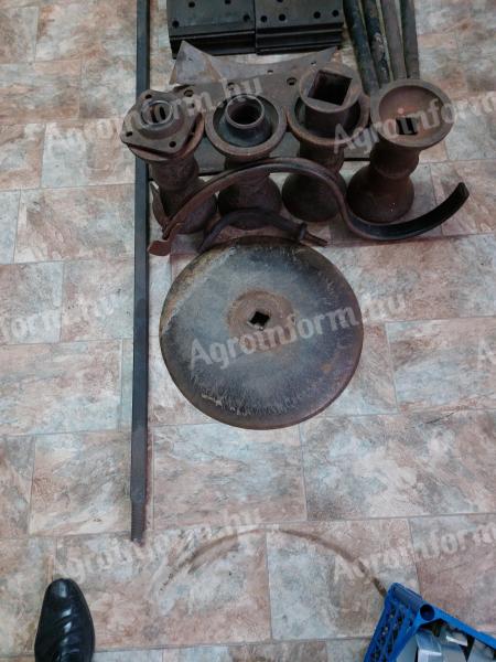 Disc, plow parts, used