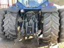Eladó rendkívül megkímélt állapotú New Holland 8970A traktor