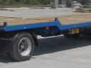 Low platform trailers by size