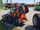 CAST Worky Quad mini loader with manure fork IN STOCK