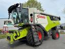 Claas TRION 730