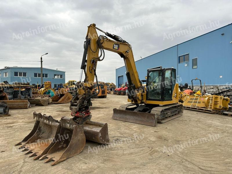 Caterpillar 308CR midi excavator + Rototilt R3
