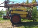 Huniper 3000/24 sprayer with water cannon