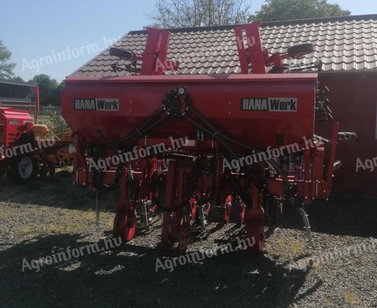 Stockyard row cultivator at discount price HANAWerk