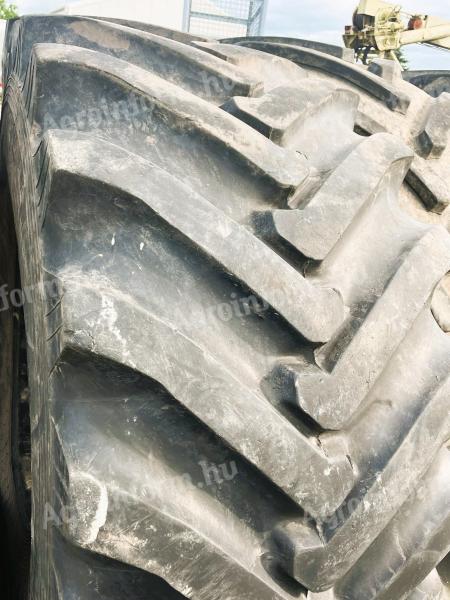 Použité pneumatiky 28,1R26 na prodej