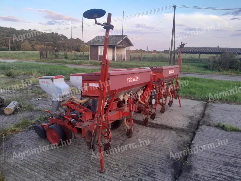 Gaspardo MT6 seed drill