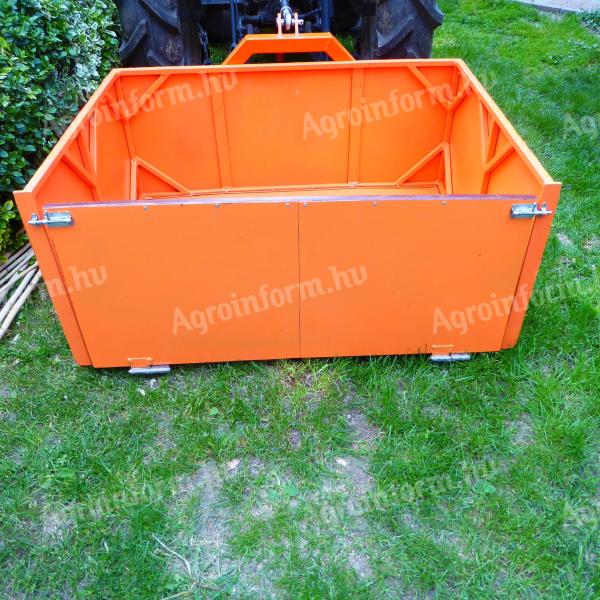 Pallet fork and transport pallet for small tractor