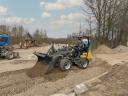 GIANT G2300 X-TRA HD compact stacker