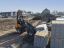 GIANT G2300 X-TRA HD compact stacker