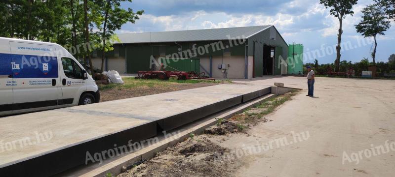 Concrete bridge scales for livestock farms