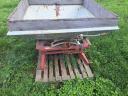 Rauch Komet ZS/600N fertilizer spreader, fertilizer spreader