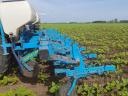 Monosem row crop cultivator