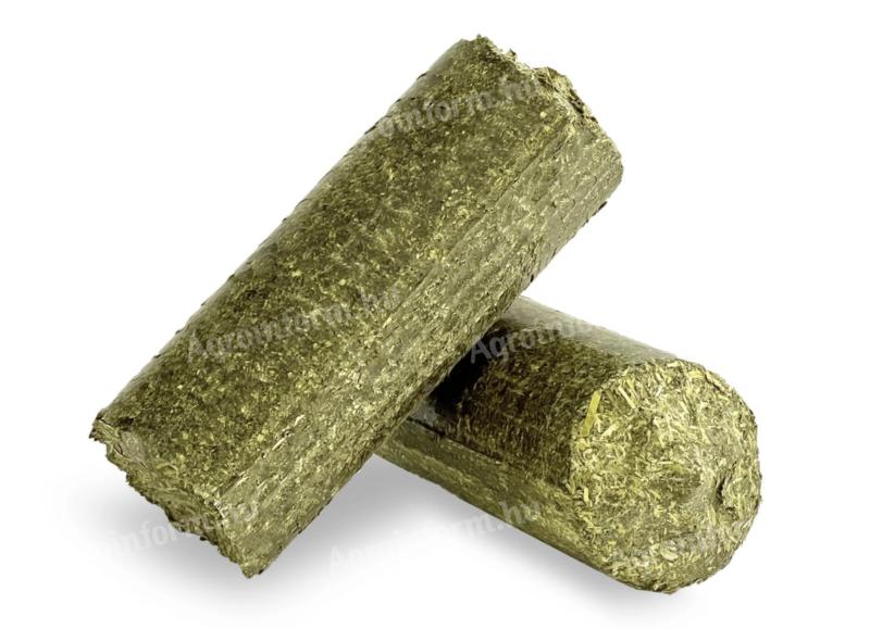 Lucerna briquettes