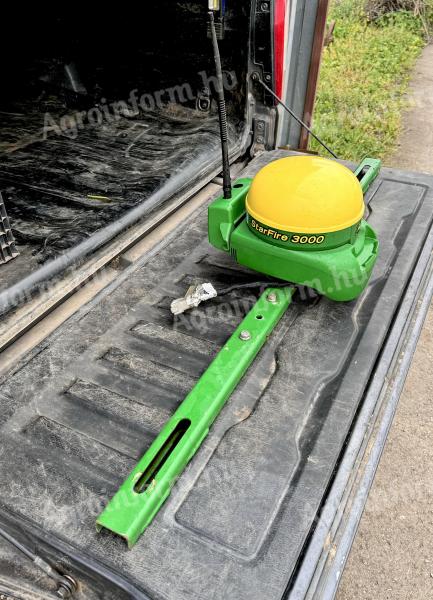 Antenă John Deere StarFire 3000, modem RTK URH și set de cabluri ATU