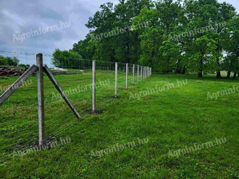 Kerítés építés - drótháló - vadháló - oszlop - kapu - huzal - oszlop - drótháló