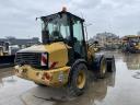 Caterpillar 908M / 2012 / 7700h / Najam od 20%