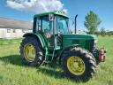 John Deere 6400 