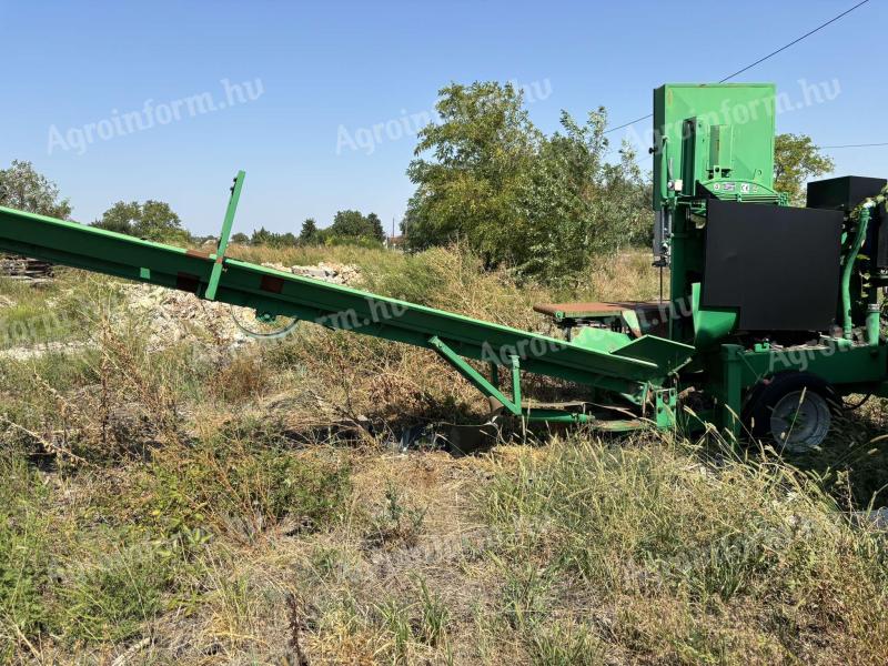 Ferăstrău cu bandă SI 800 cu tocător de lemn semiautomat și transportor de vânzare