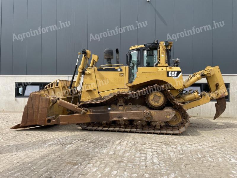 Caterpillar D8T (2009) 16 700 üzemóra,  GPS,  Lízing 20%-tól