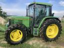 John Deere 6400