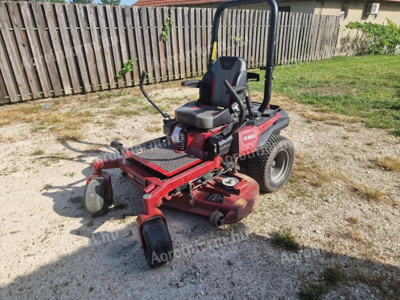 Toro Titan Heavy Duty 1500 132 cm Nullwendekreismäher Traktor