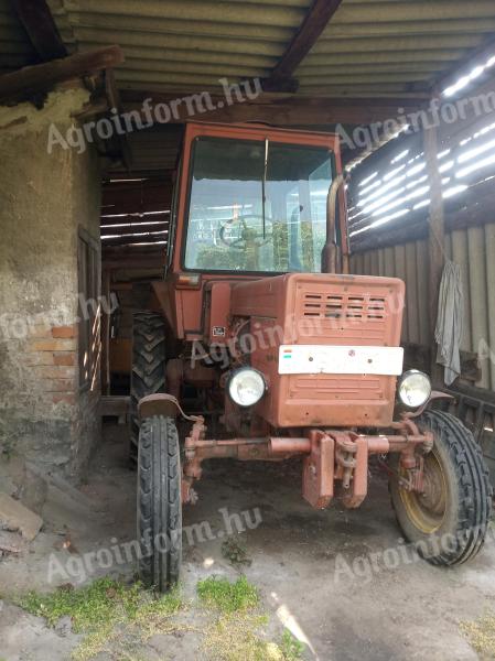 Tractor Vladimirec T-25