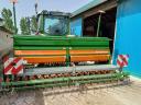 Amazone D9 seed drill