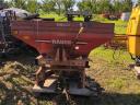 Rauch 600N fertiliser spreader