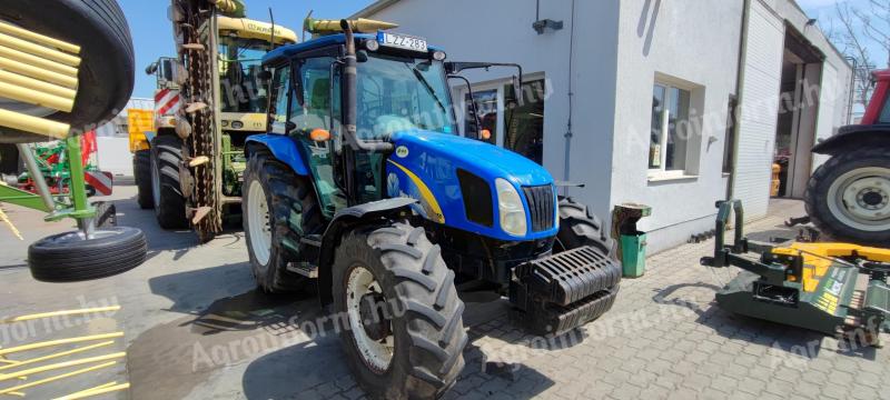 New Holland T5050